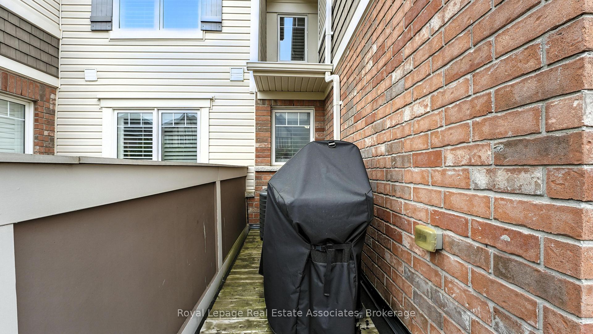 Photo 14 of 264 Casson Point, Milton, Ford — HOMEH
