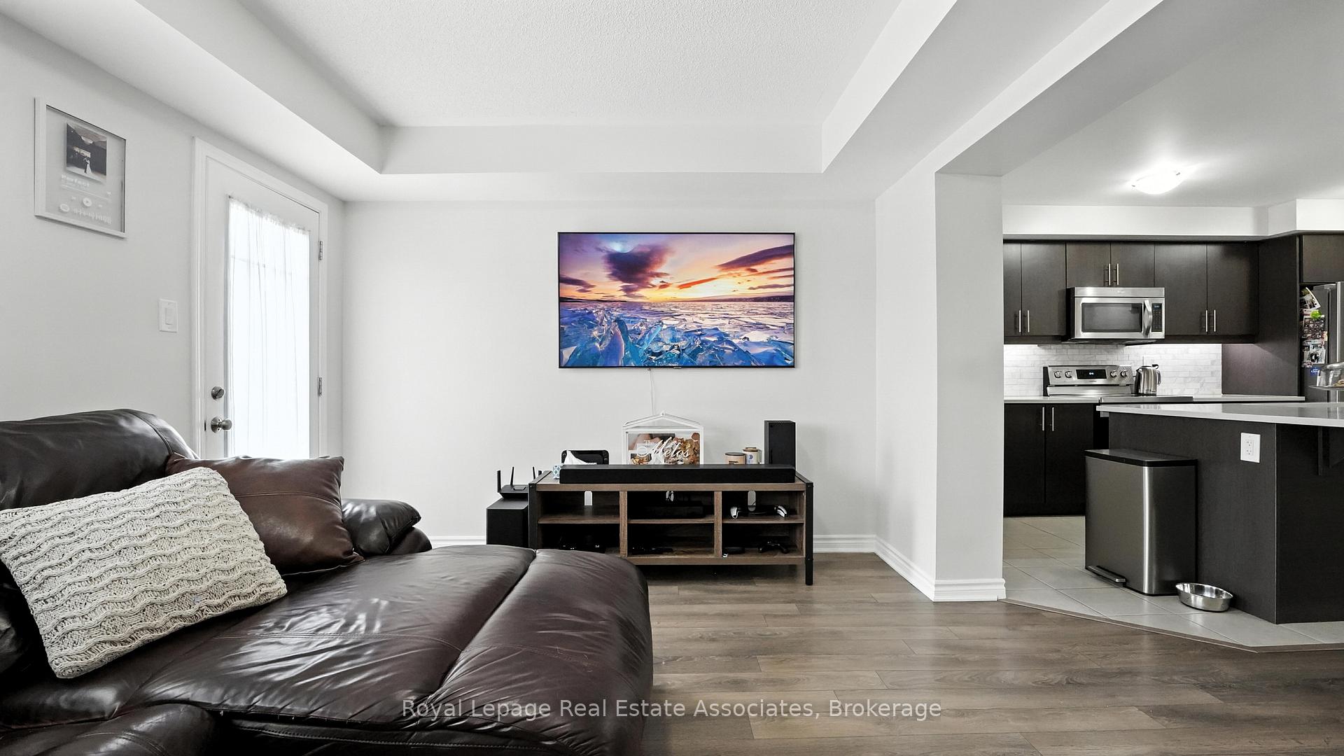 Photo 22 of 264 Casson Point, Milton, Ford — HOMEH