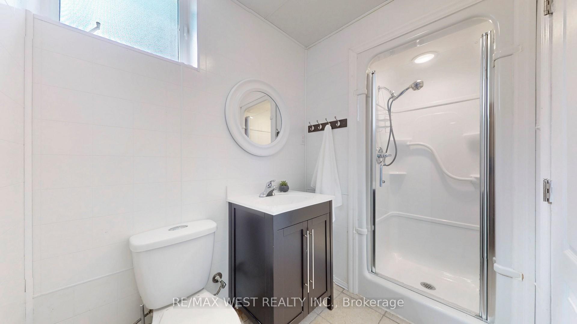 Photo 12 of 230 Dalgleish Gardens, Milton, Scott — HOMEH
