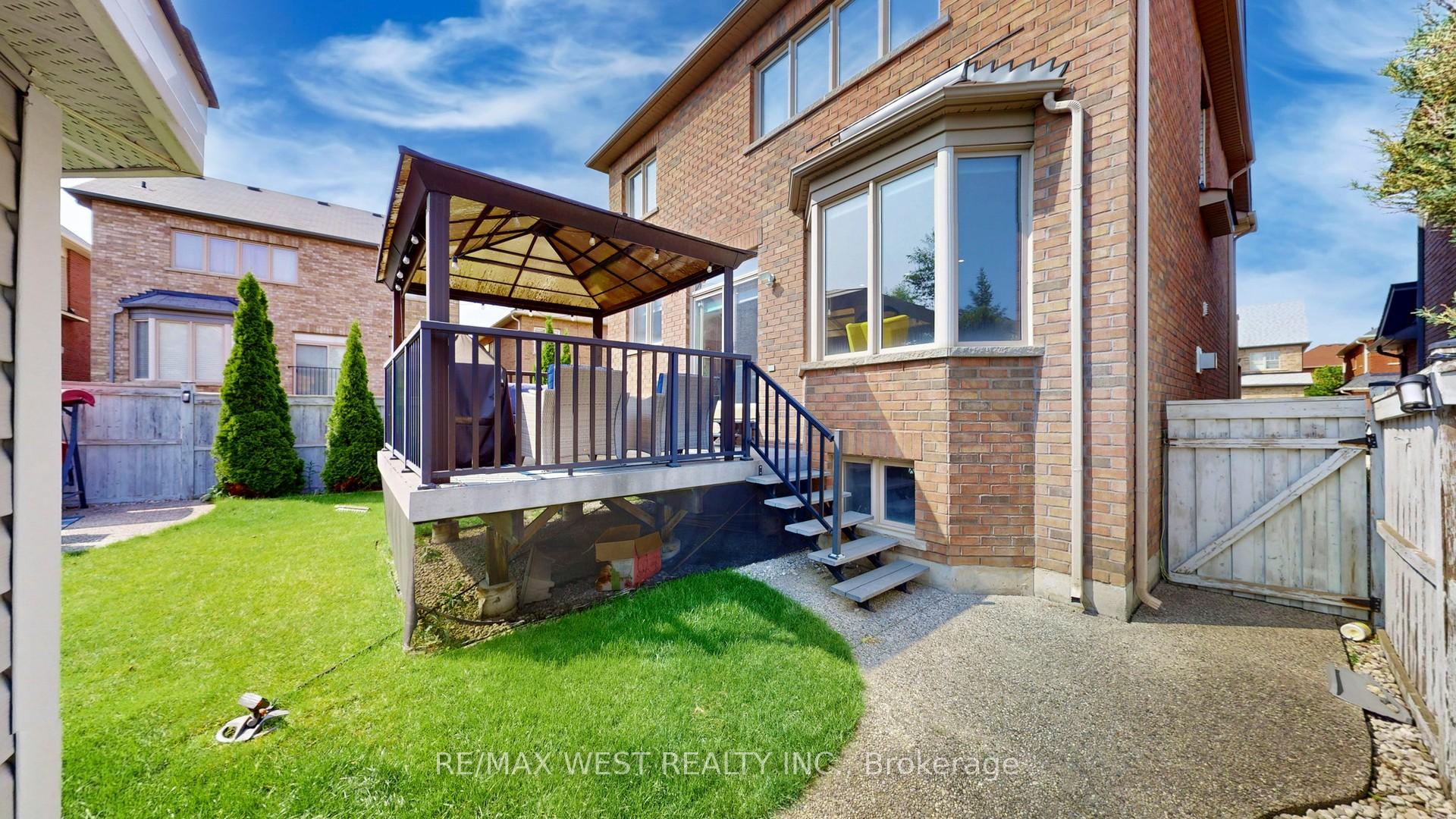 Photo 36 of 230 Dalgleish Gardens, Milton, Scott — HOMEH