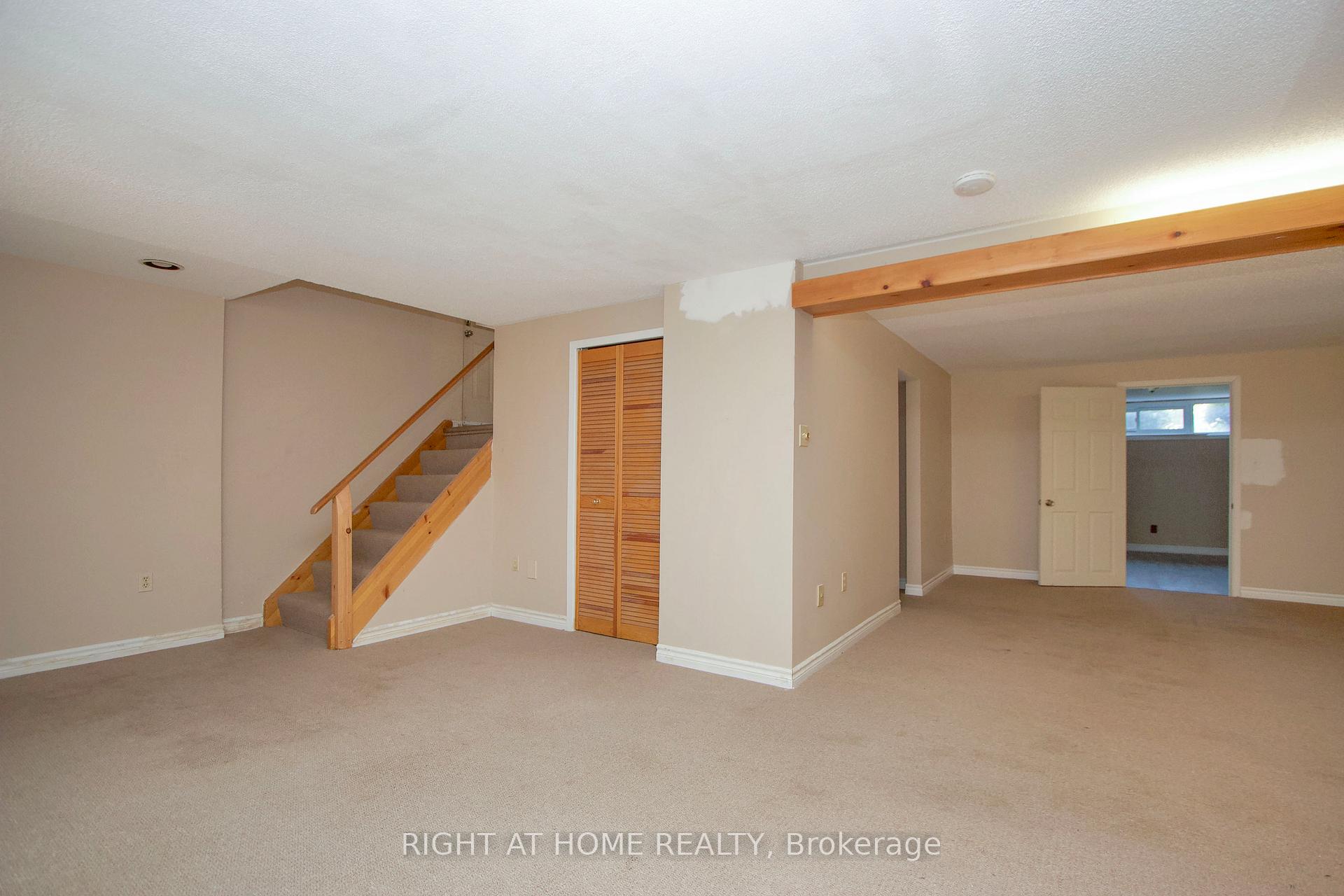Photo 18 of 220 Linden Court, Oshawa, Donevan — HOMEH