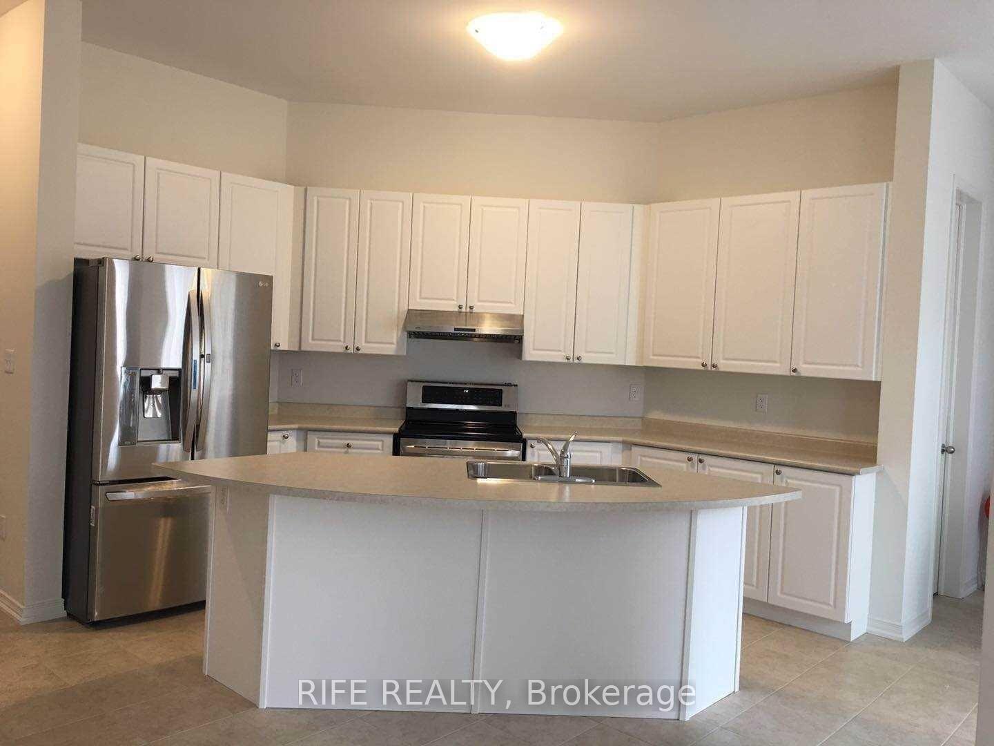 Photo 2 of 2585 Craftsman Drive, Oshawa, Windfields — HOMEH