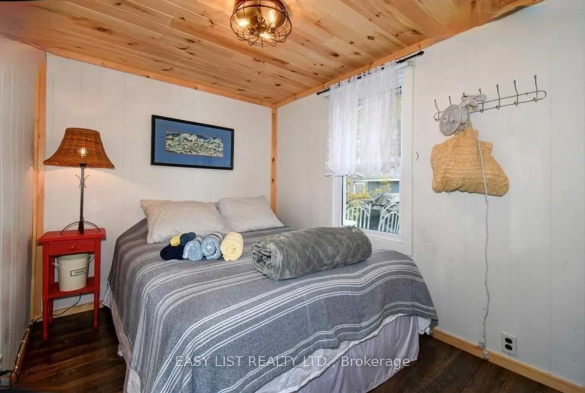Photo 11 of 37 Cedar Drive, Norfolk, Turkey Point — HOMEH