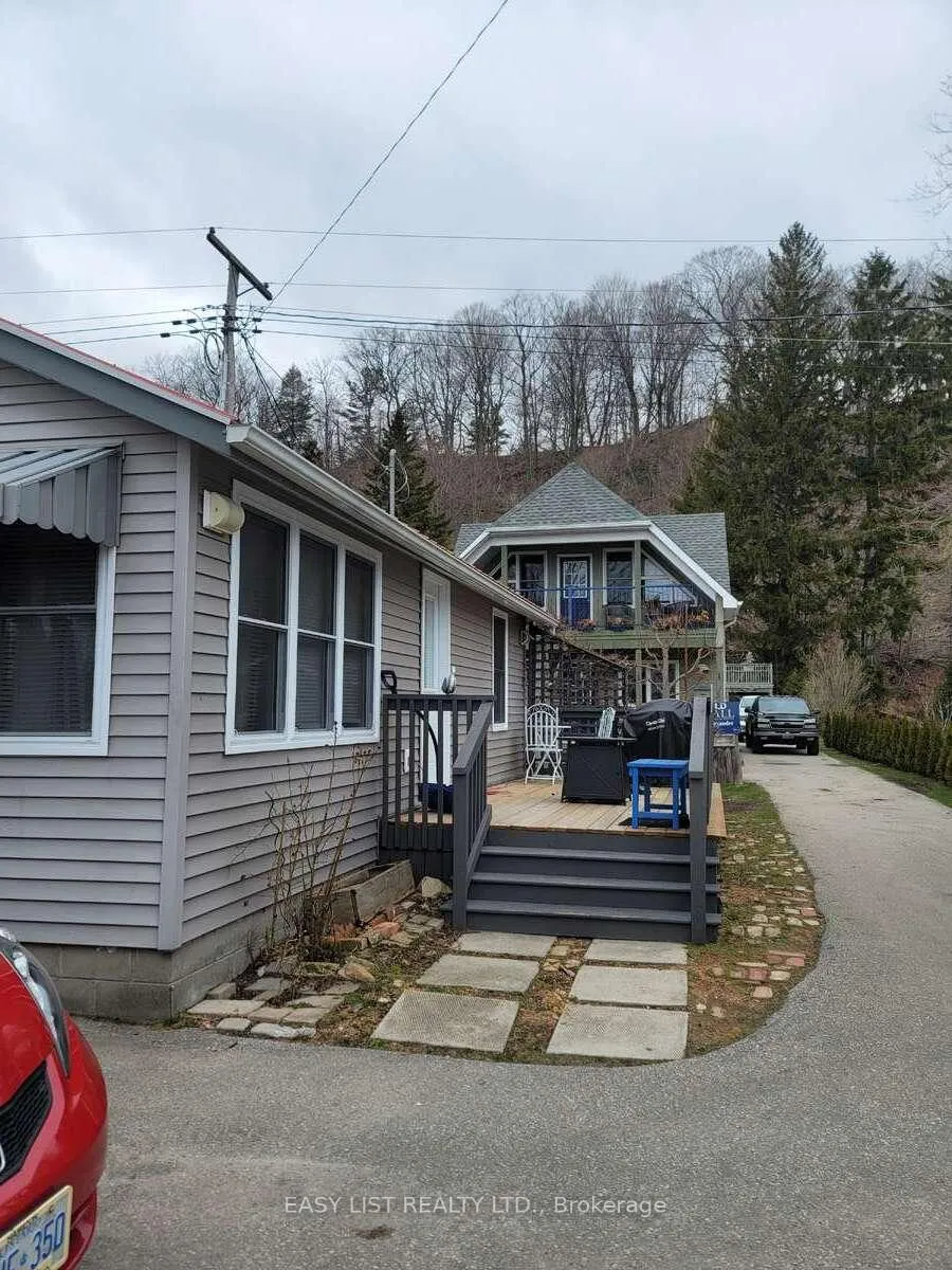 Photo 16 of 37 Cedar Drive, Norfolk, Turkey Point — HOMEH