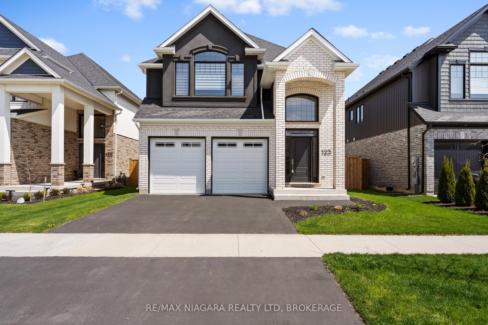 Photo 3 of 123 Susan Drive, Pelham, Fonthill — HOMEH