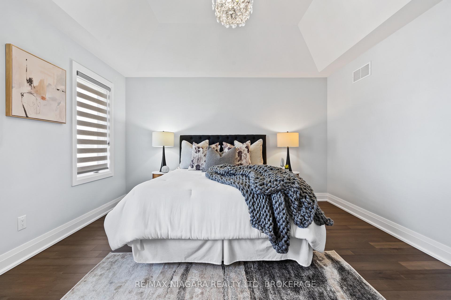 Photo 20 of 123 Susan Drive, Pelham, Fonthill — HOMEH