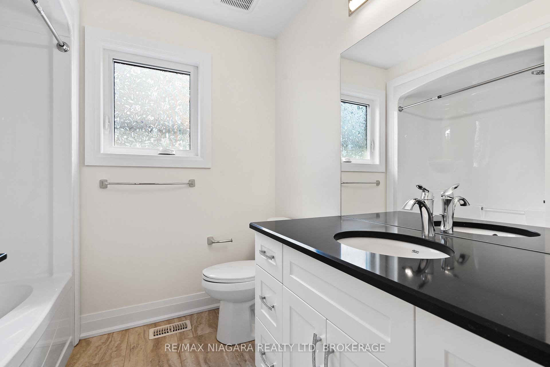 Photo 26 of 123 Susan Drive, Pelham, Fonthill — HOMEH