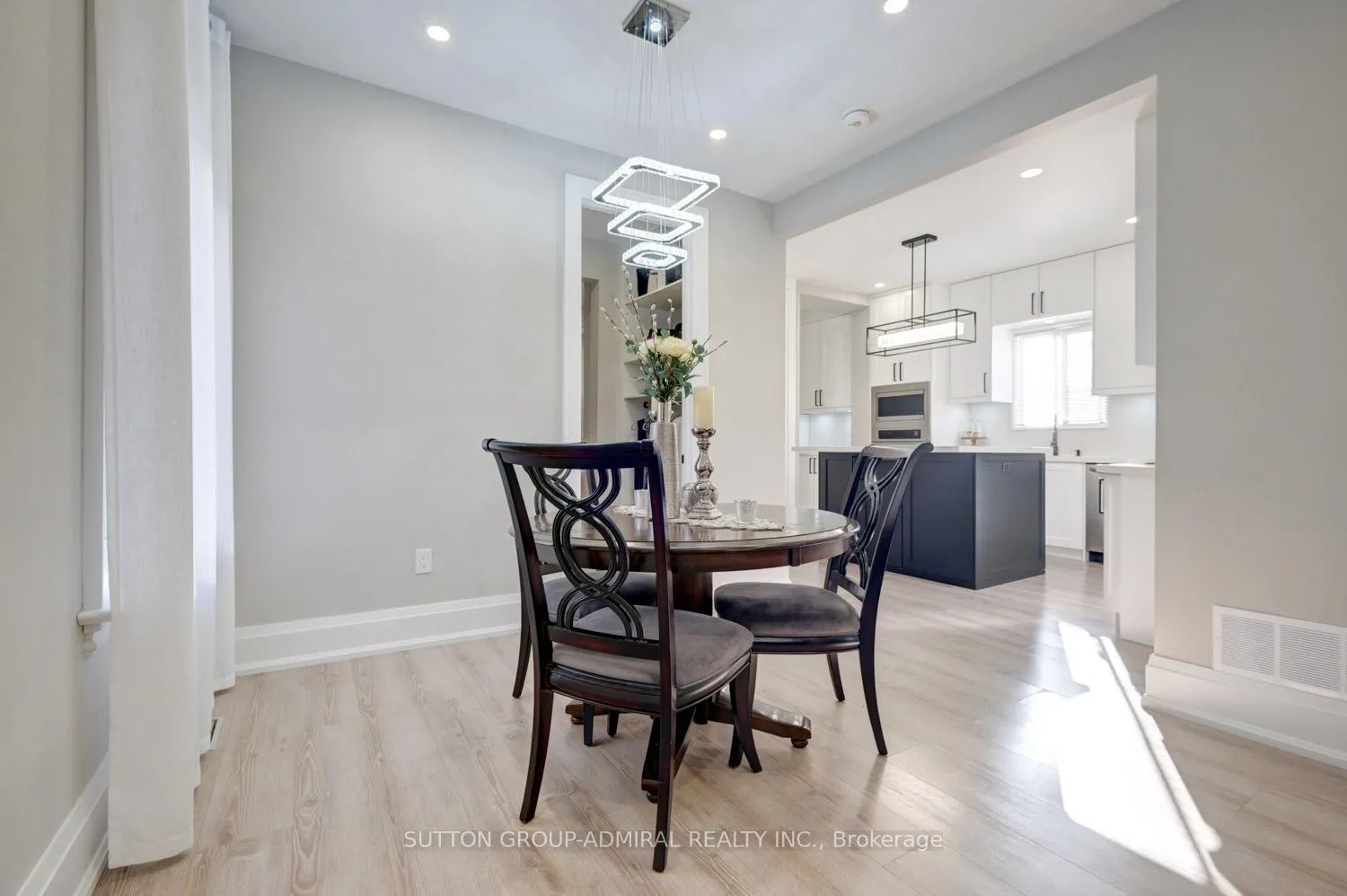 Photo 12 of 48 Obrien Street, Orillia — HOMEH