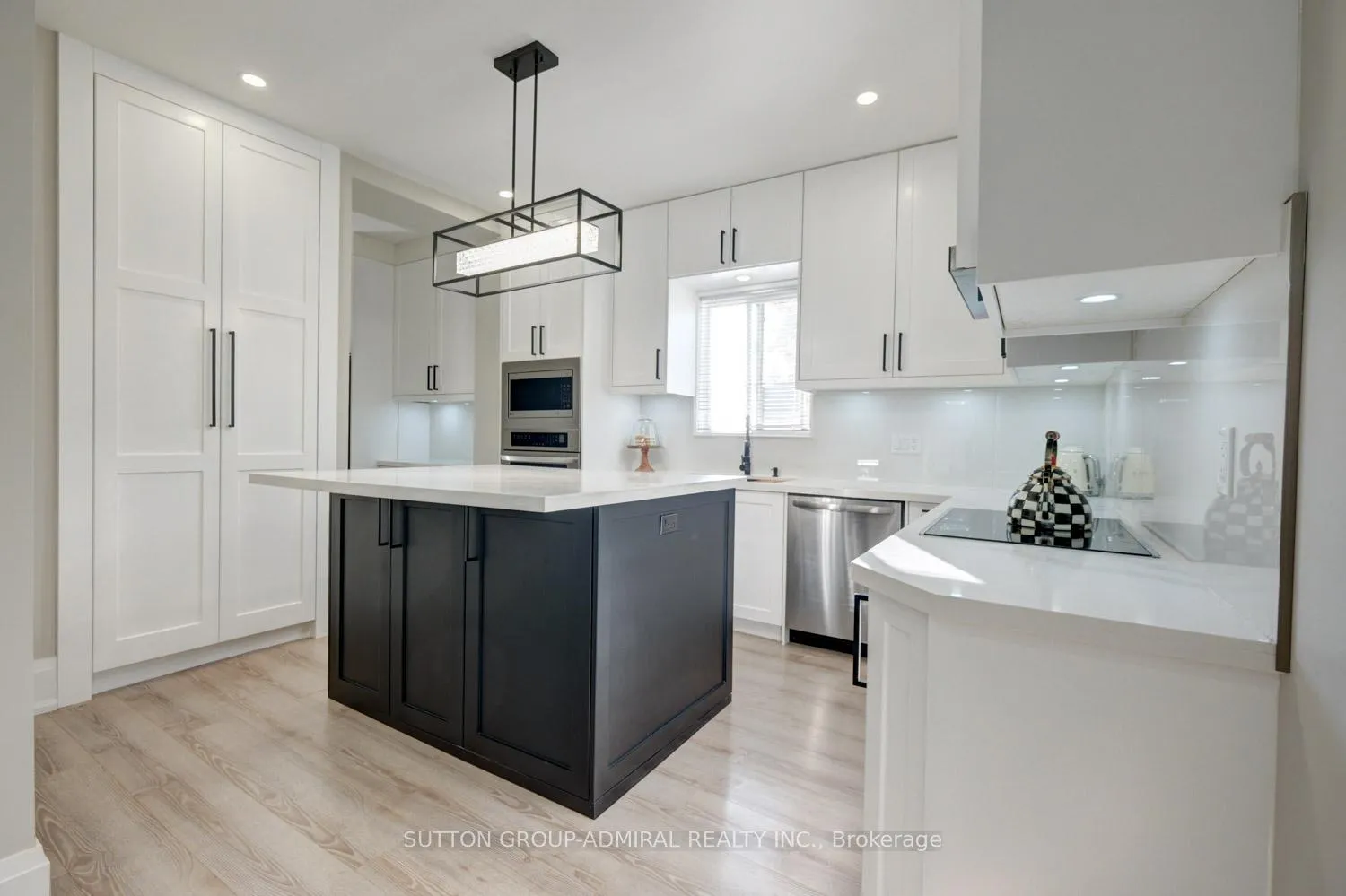 Photo 13 of 48 Obrien Street, Orillia — HOMEH