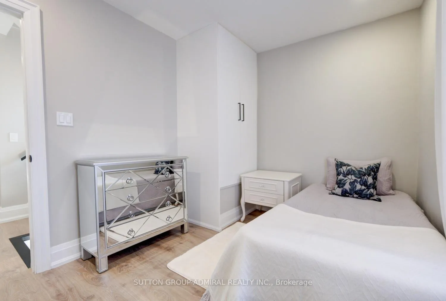 Photo 29 of 48 Obrien Street, Orillia — HOMEH