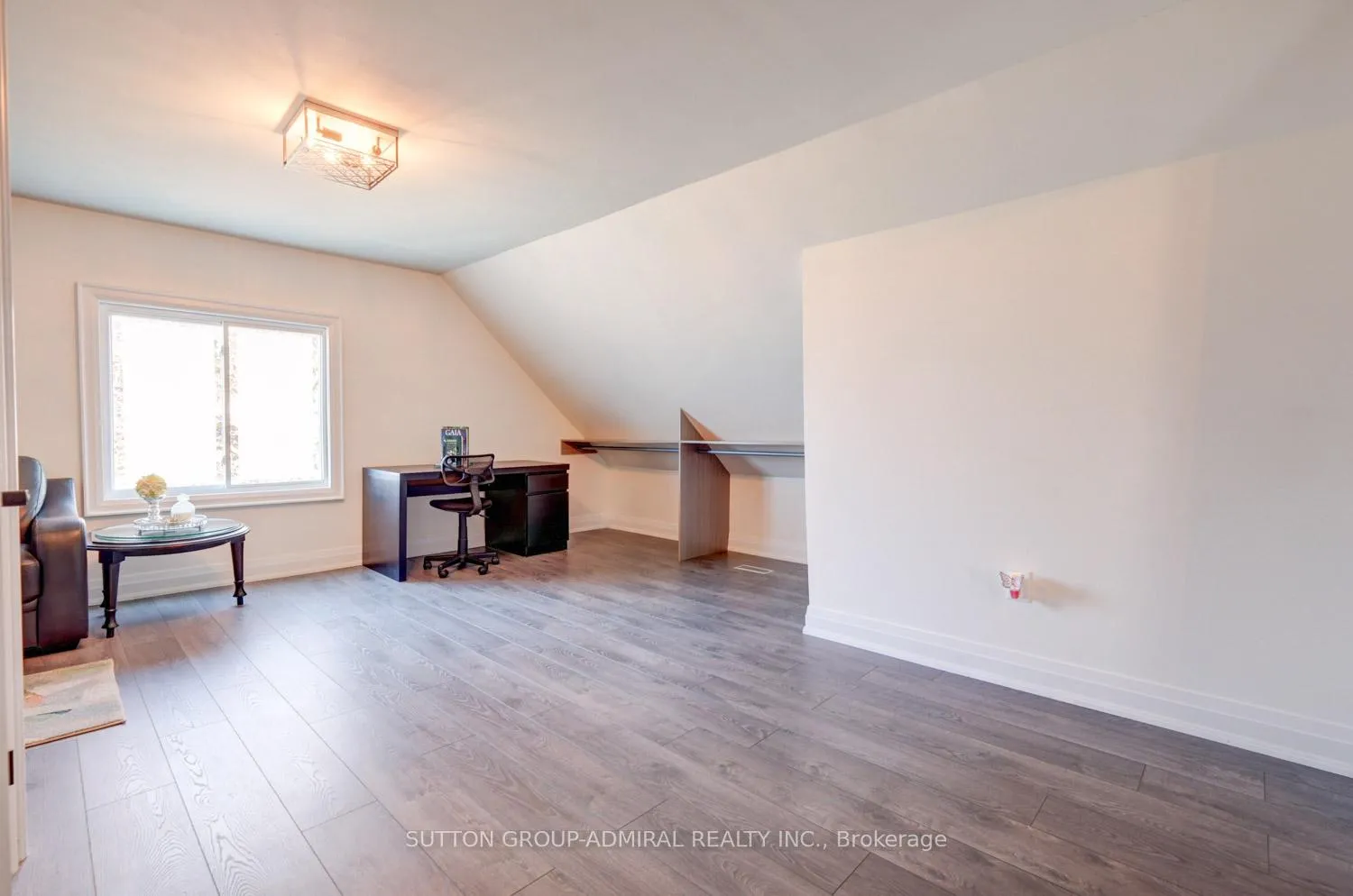 Photo 35 of 48 Obrien Street, Orillia — HOMEH