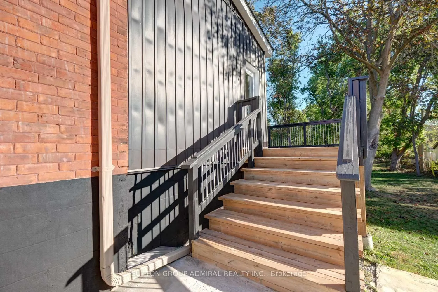 Photo 44 of 48 Obrien Street, Orillia — HOMEH