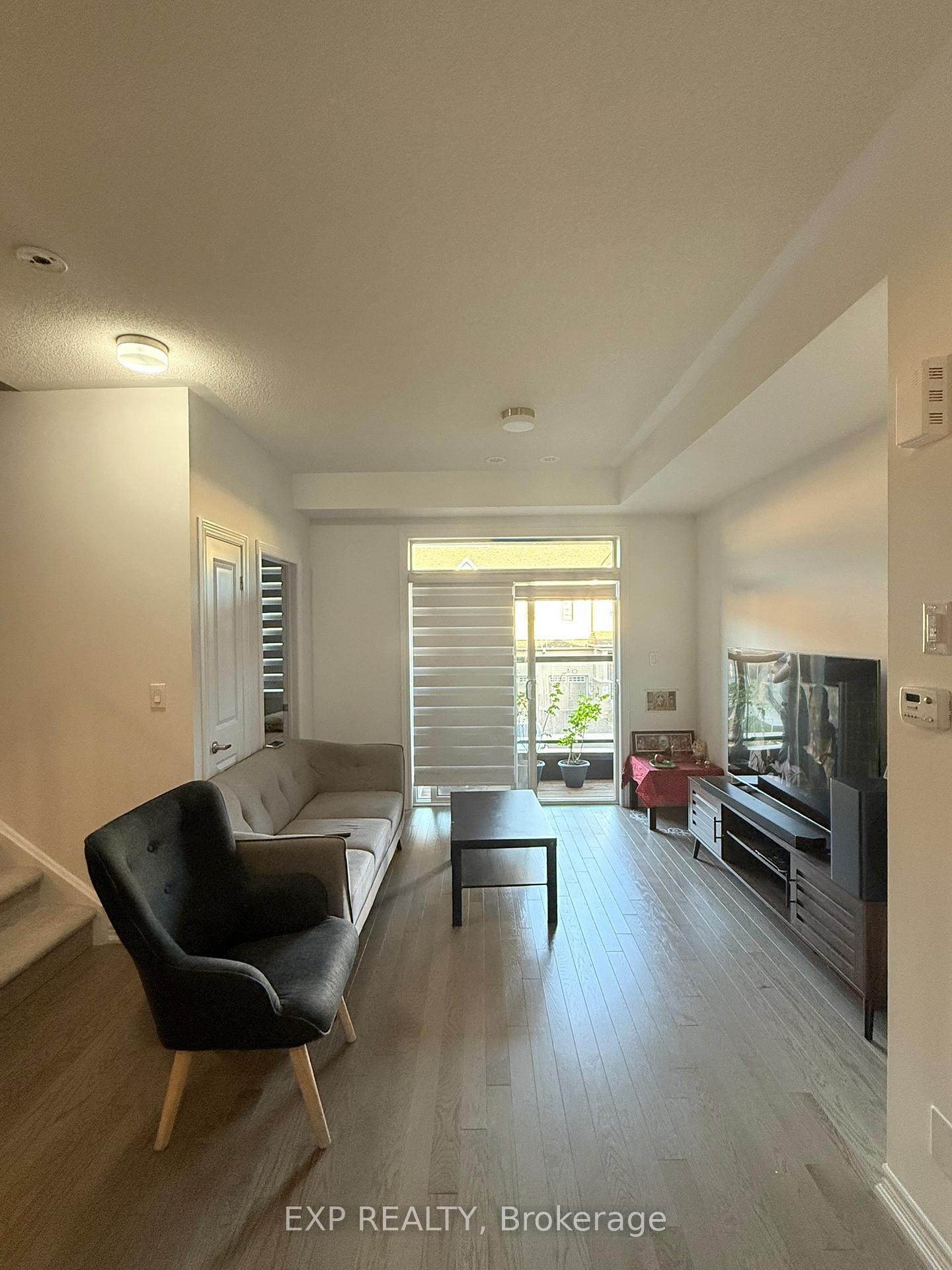 Photo 8 of 1071 Lockie Drive, Oshawa, Kedron — HOMEH