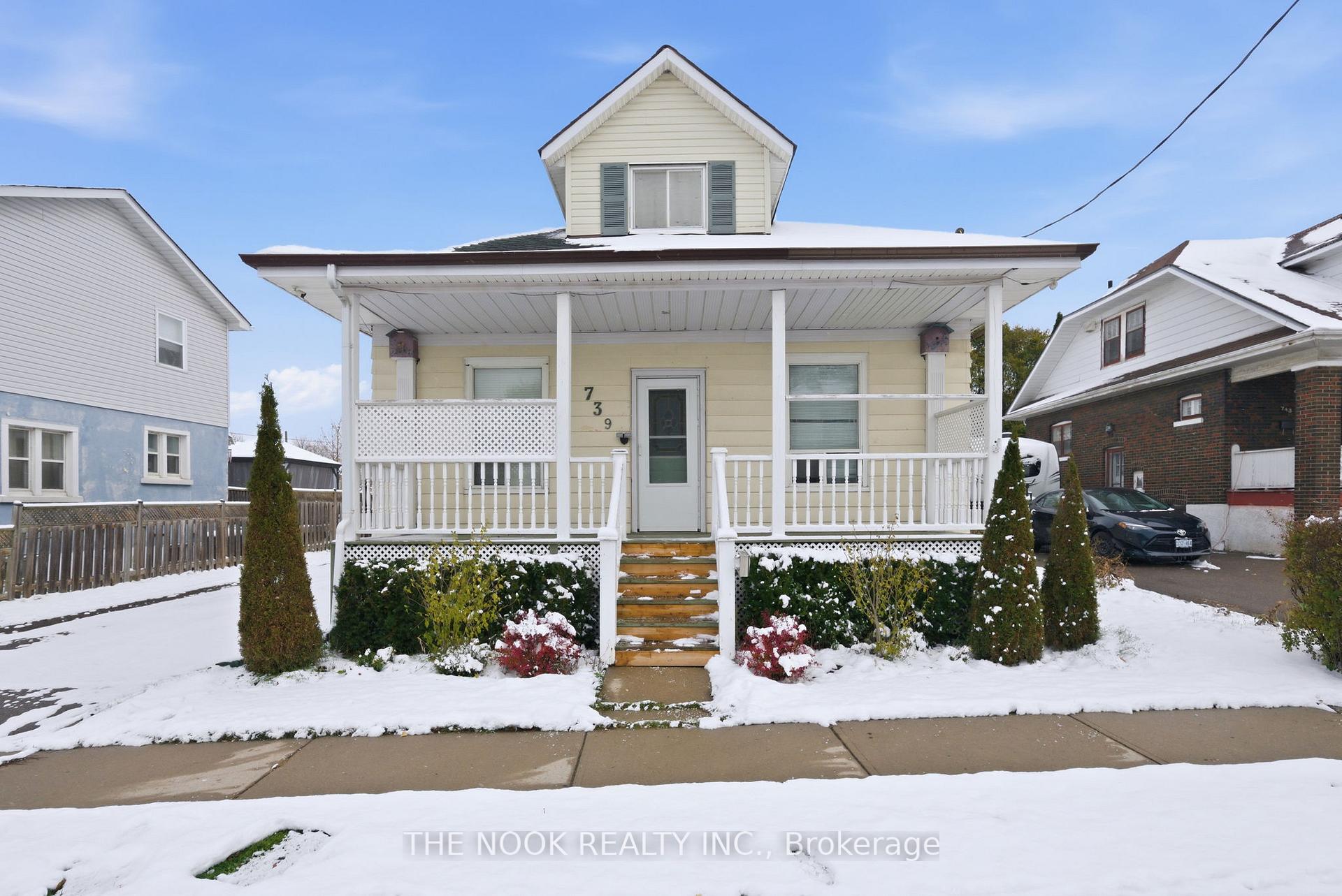 Front of 739 Gifford Street
