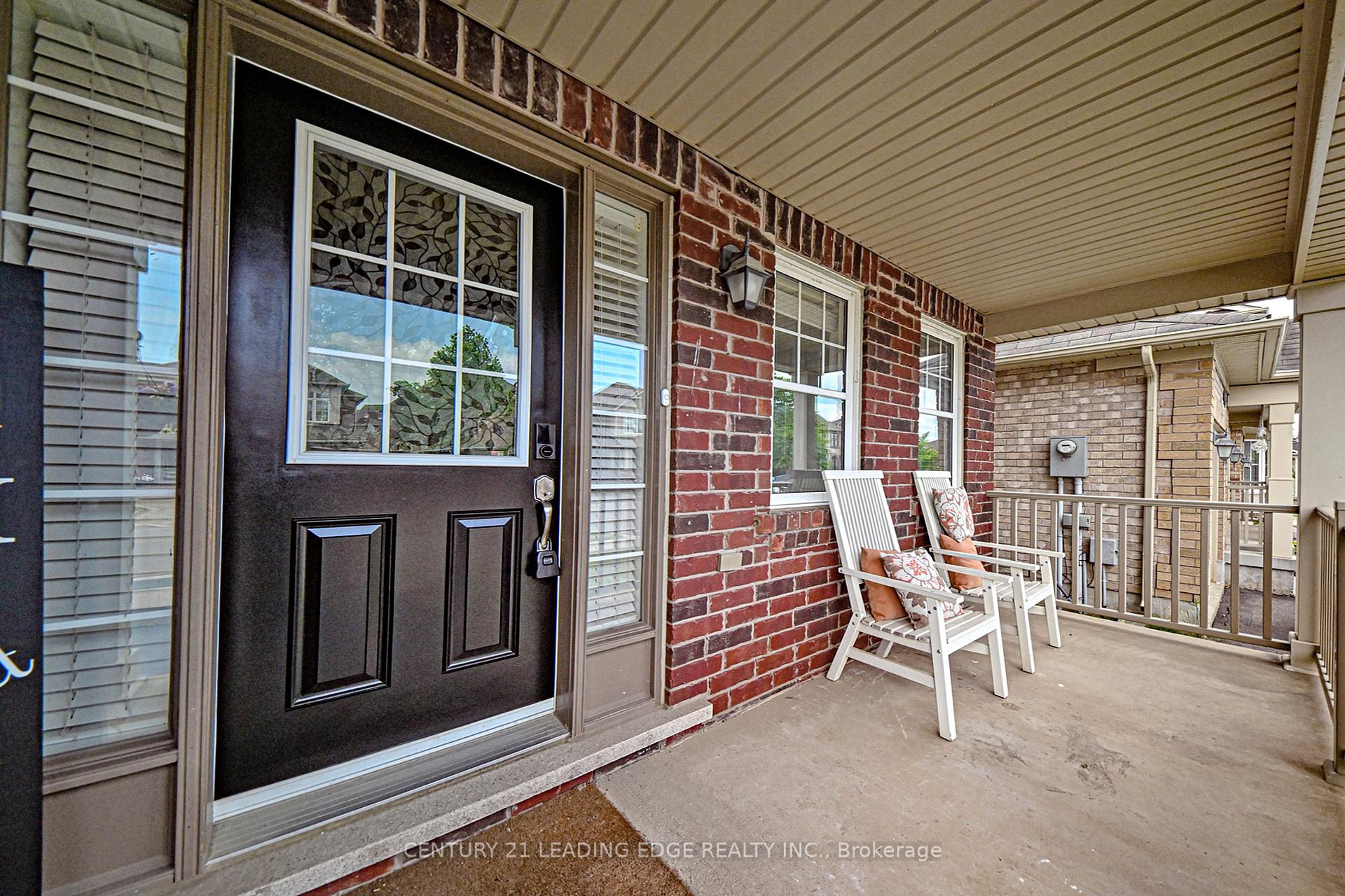 Photo 9 of 354 Schreyer Crescent, Milton, Harrison — HOMEH