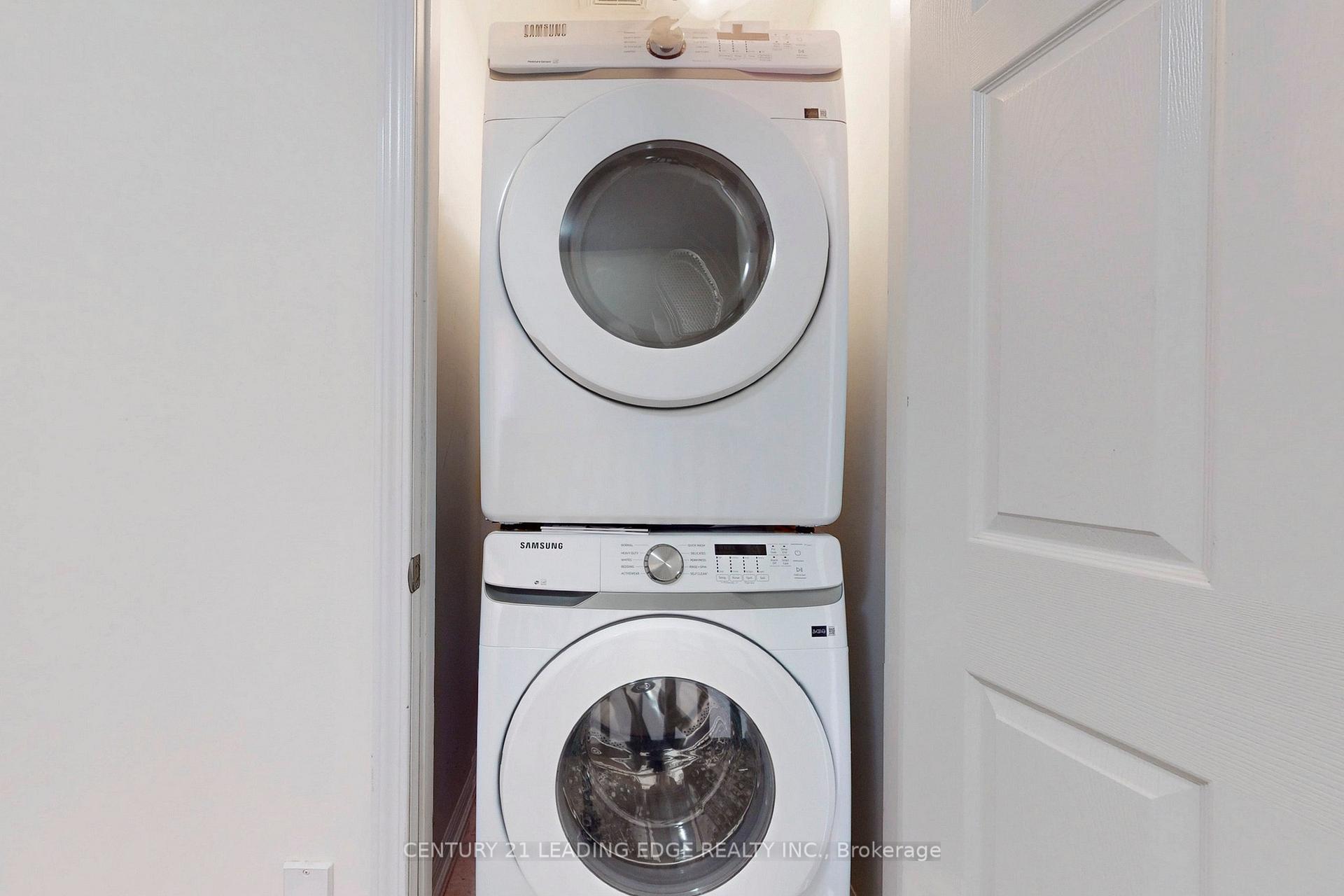 Photo 35 of 354 Schreyer Crescent, Milton, Harrison — HOMEH