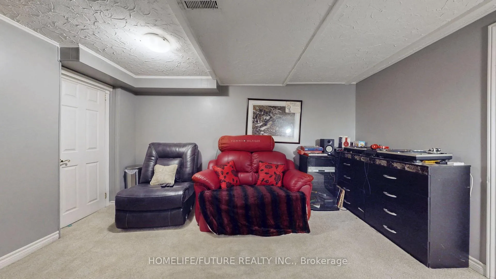 Photo 32 of 563 Balsam Crescent, Oshawa, Lakeview — HOMEH