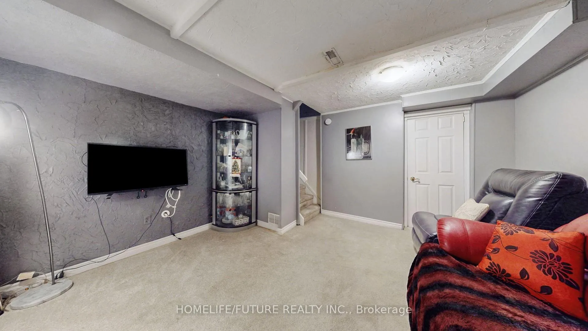 Photo 33 of 563 Balsam Crescent, Oshawa, Lakeview — HOMEH