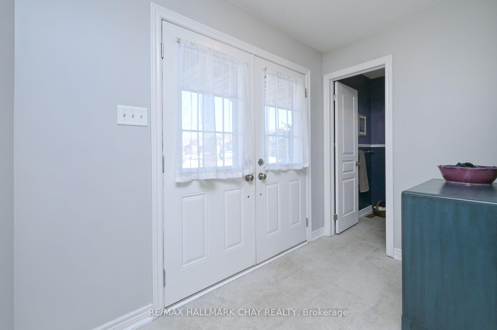 Photo 5 of 88 Anderson Road, New Tecumseth, Alliston — HOMEH