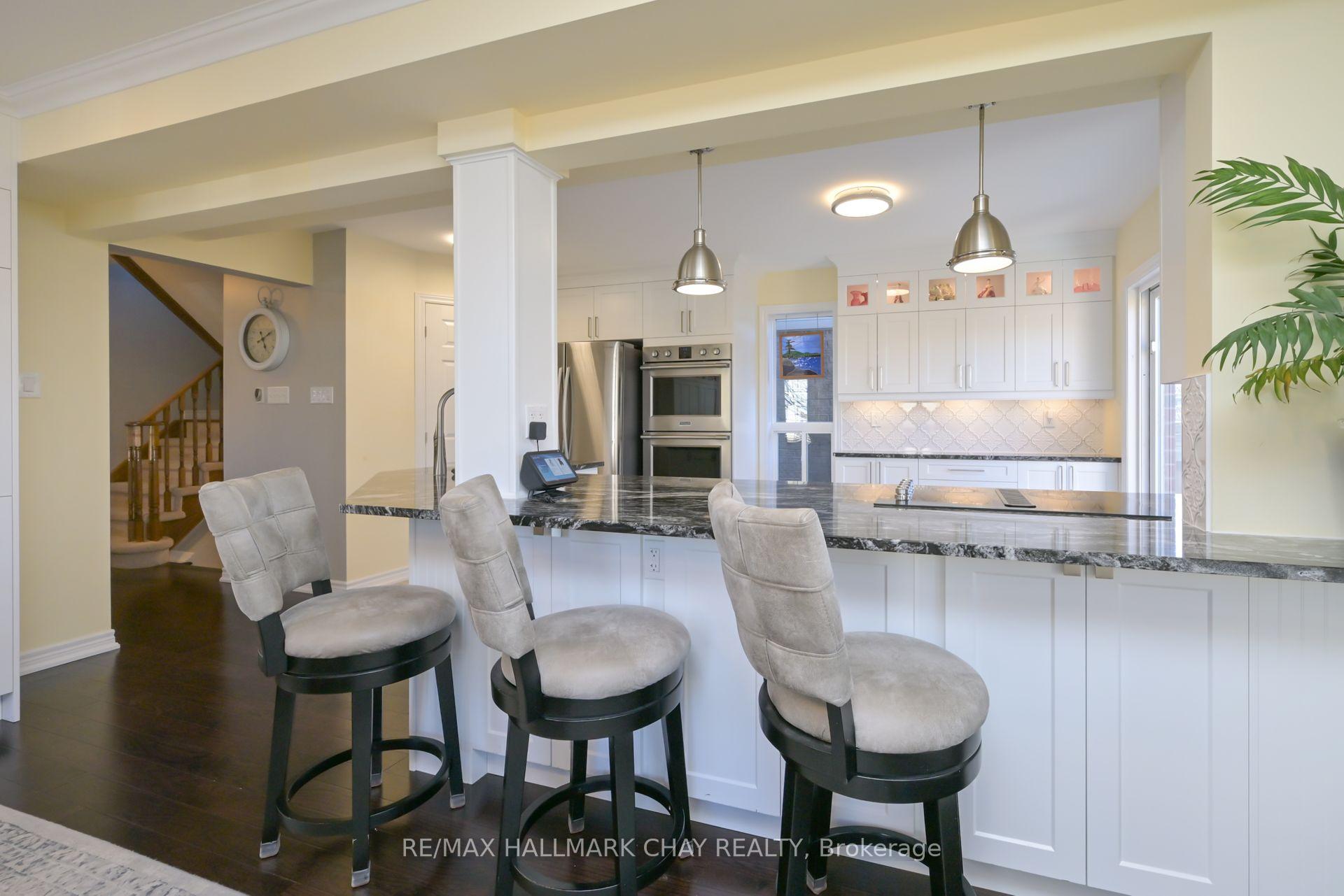 Photo 8 of 88 Anderson Road, New Tecumseth, Alliston — HOMEH