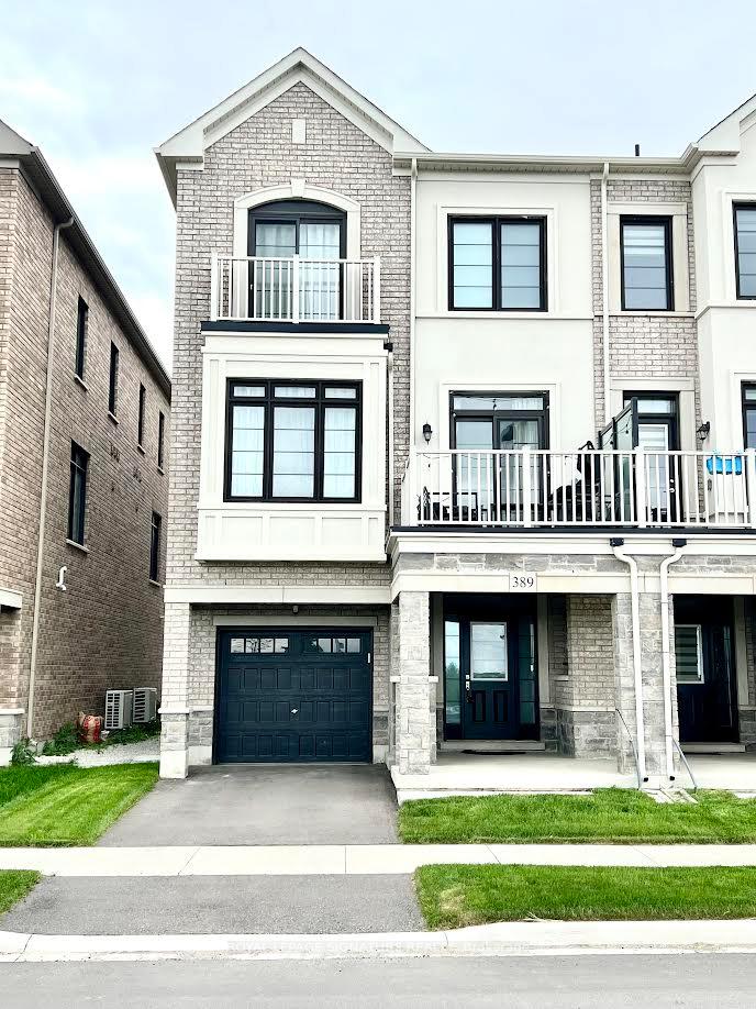 Front of 389 Thimbleweed Court