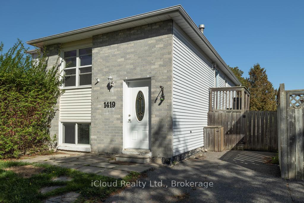 Photo 2 of 1419 Outlet Drive, Oshawa, Lakeview — HOMEH