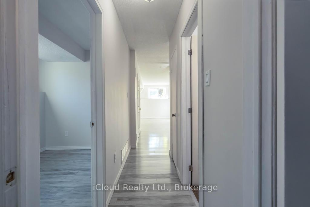 Photo 16 of 1419 Outlet Drive, Oshawa, Lakeview — HOMEH