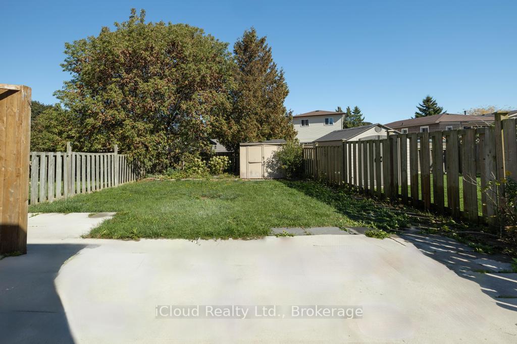 Photo 25 of 1419 Outlet Drive, Oshawa, Lakeview — HOMEH