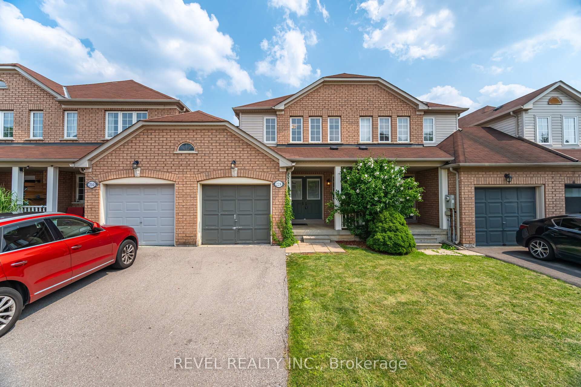 Photo 1 of 228 Hampshire Way, Milton, Dempsey — HOMEH