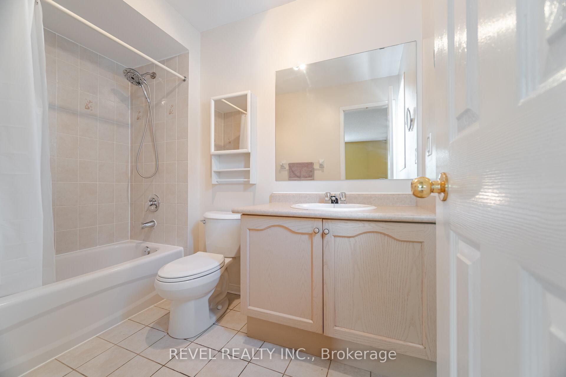 Photo 13 of 228 Hampshire Way, Milton, Dempsey — HOMEH