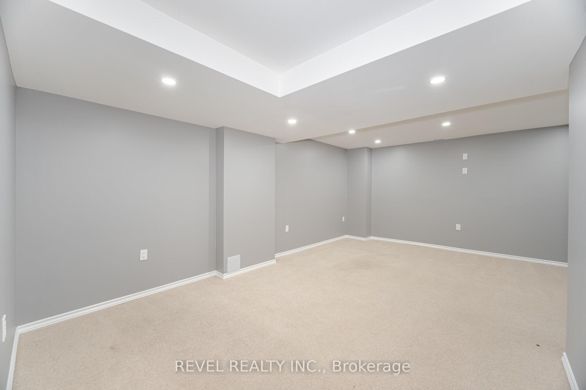 Photo 16 of 228 Hampshire Way, Milton, Dempsey — HOMEH
