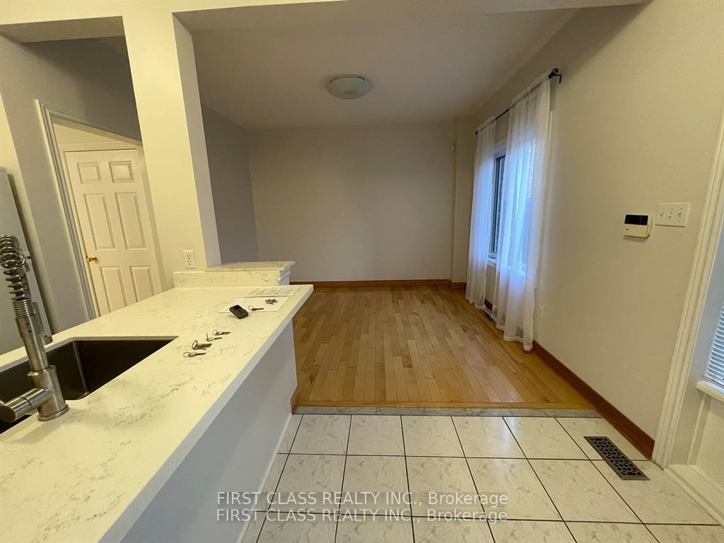 Photo 6 of 583 South Unionville Avenue, Markham, Village Green-South Unionville — HOMEH