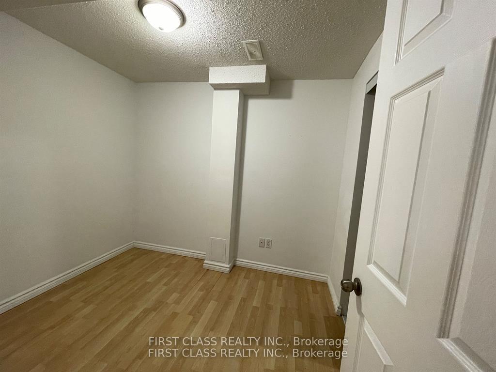 Photo 14 of 583 South Unionville Avenue, Markham, Village Green-South Unionville — HOMEH
