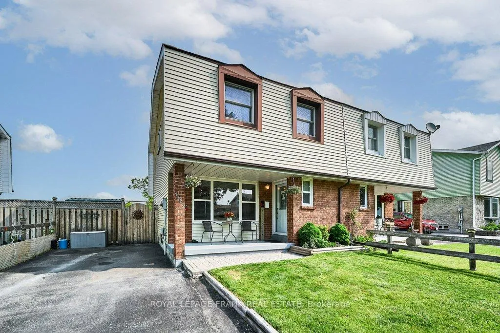 Front of 1323 Fenelon Crescent