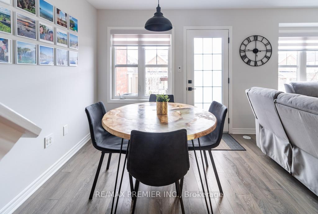 Photo 12 of 1545 Gainer Crescent, Milton, Clarke — HOMEH