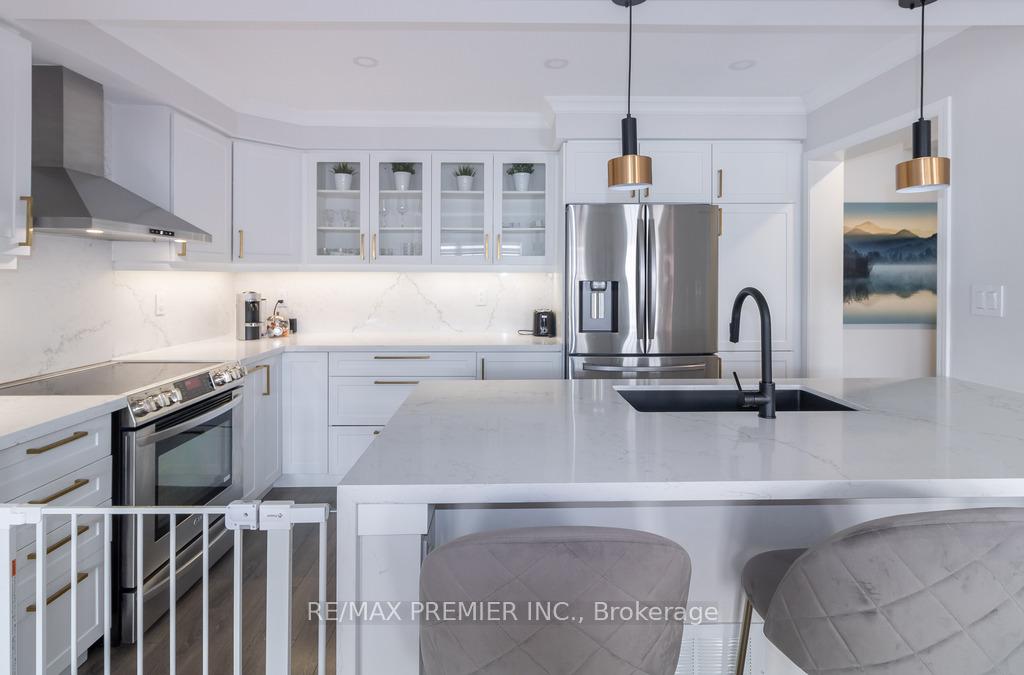 Photo 9 of 1545 Gainer Crescent, Milton, Clarke — HOMEH