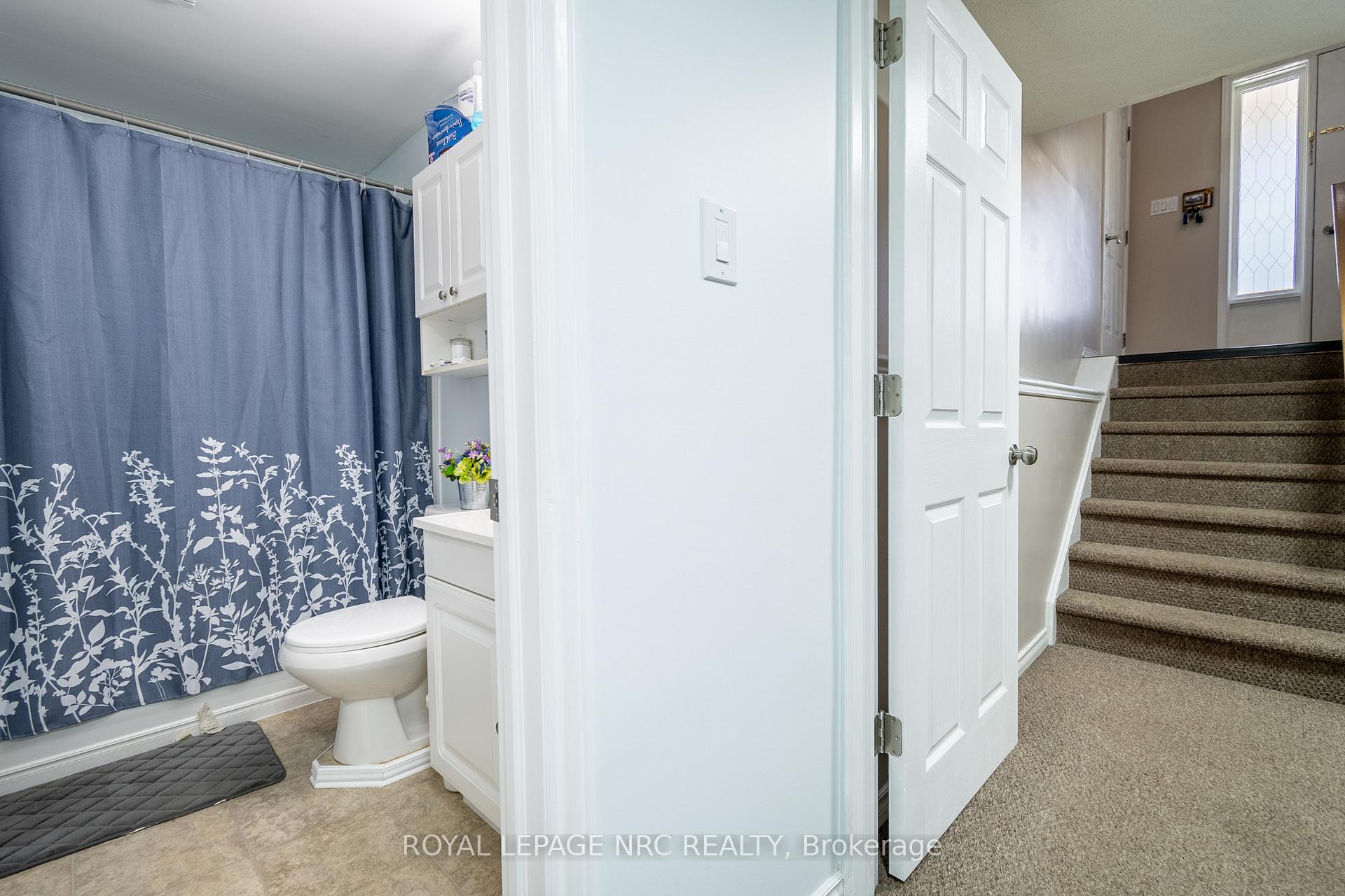 Photo 19 of 1387 Station Street, Pelham, Fonthill — HOMEH