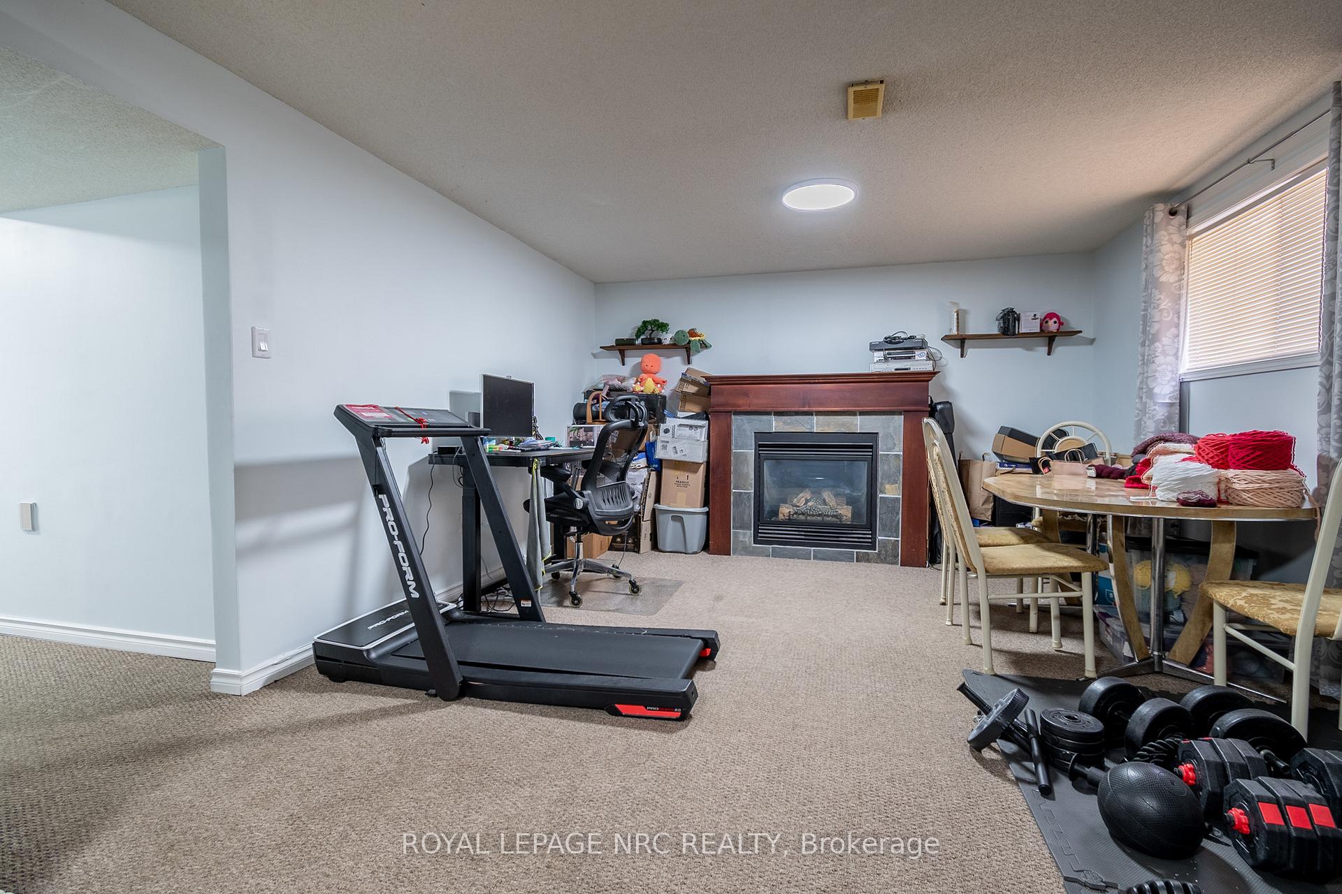 Photo 24 of 1387 Station Street, Pelham, Fonthill — HOMEH