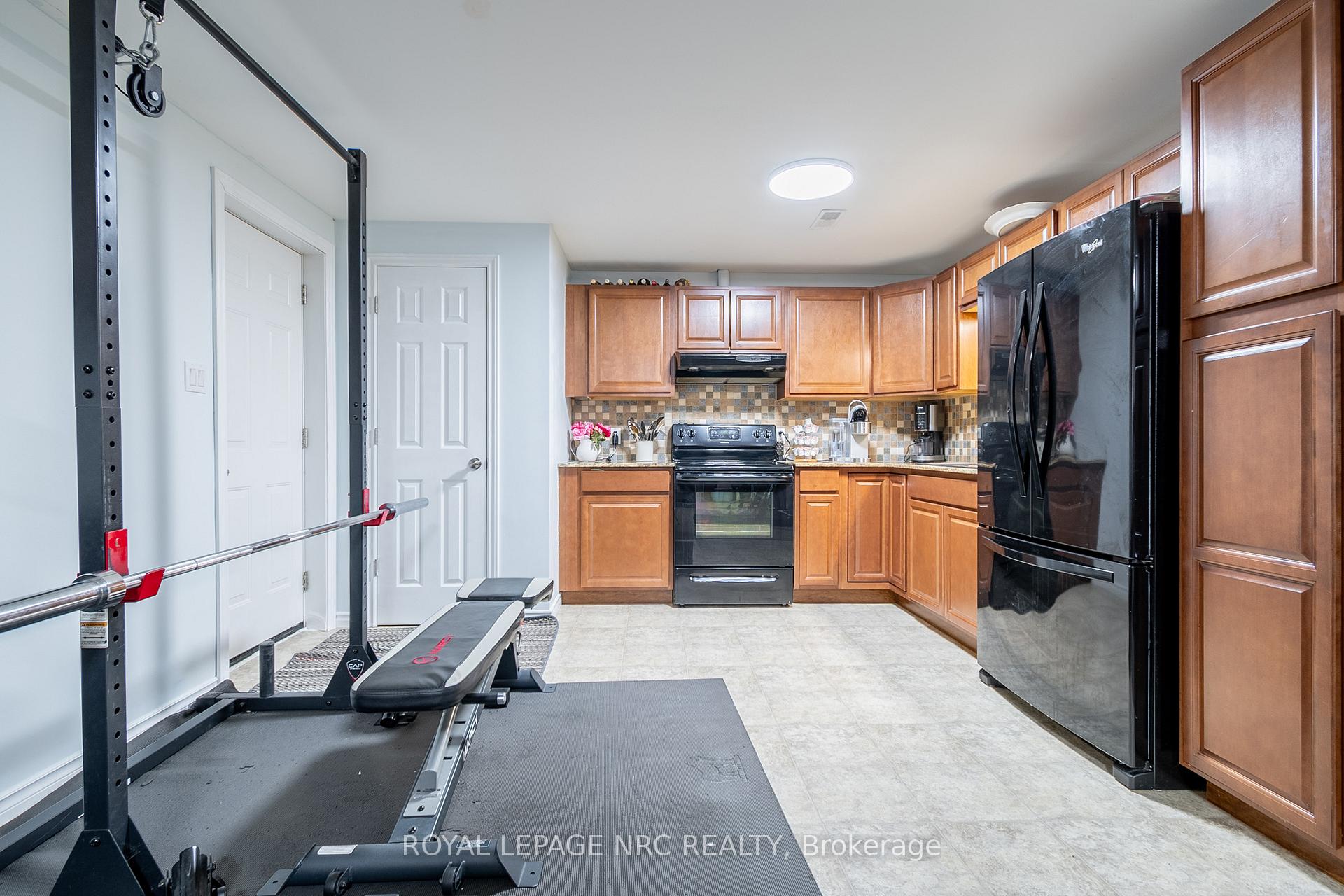 Photo 26 of 1387 Station Street, Pelham, Fonthill — HOMEH