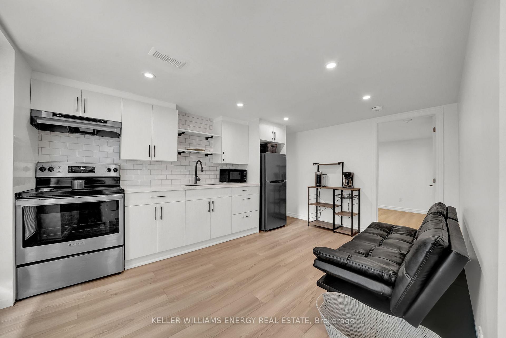 Photo 6 of Unit Lower, 458 Crestwood Drive, Oshawa, O'Neill — HOMEH