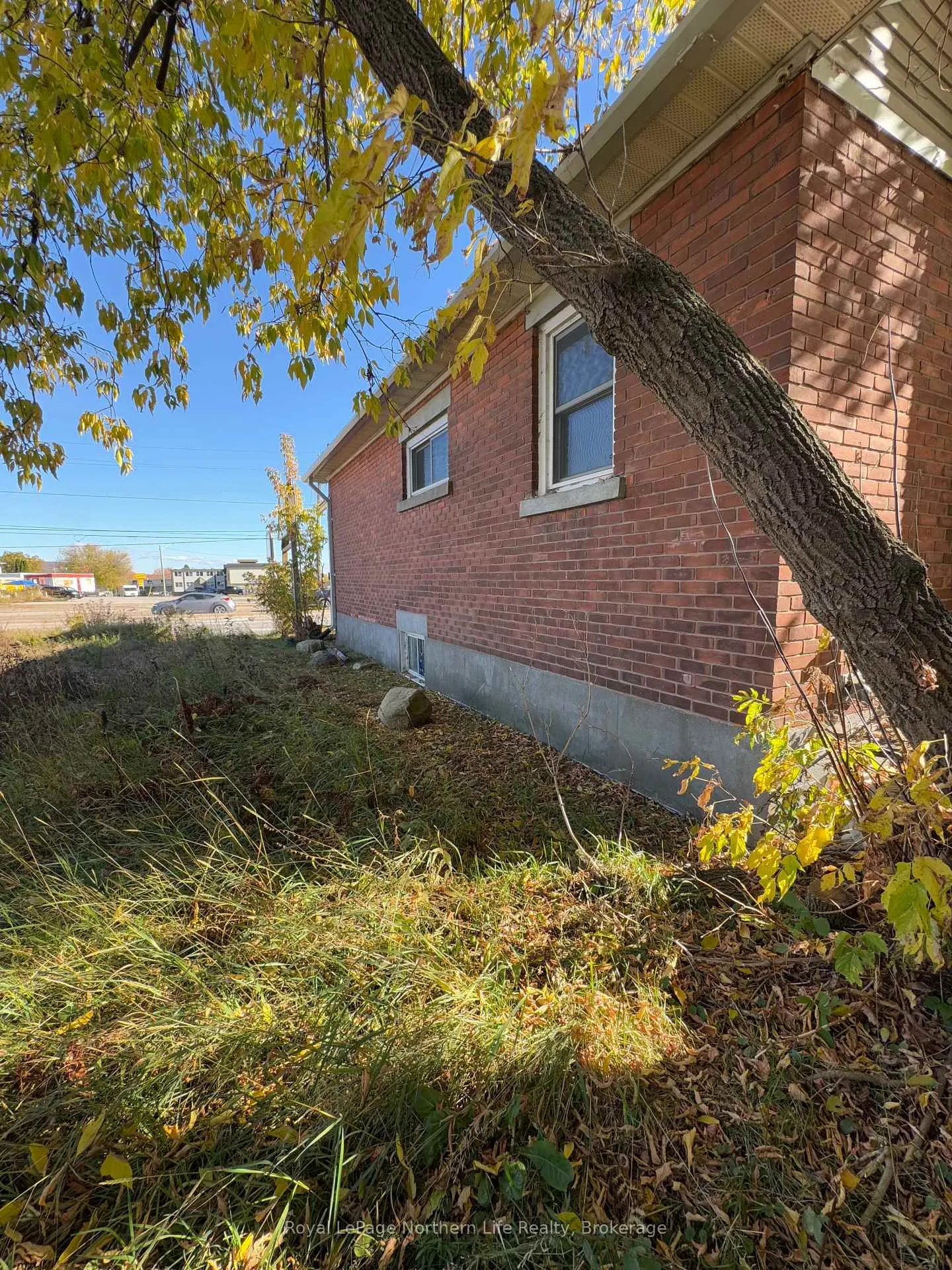 Photo 15 of 1107 Algonquin Avenue, North Bay, West End — HOMEH
