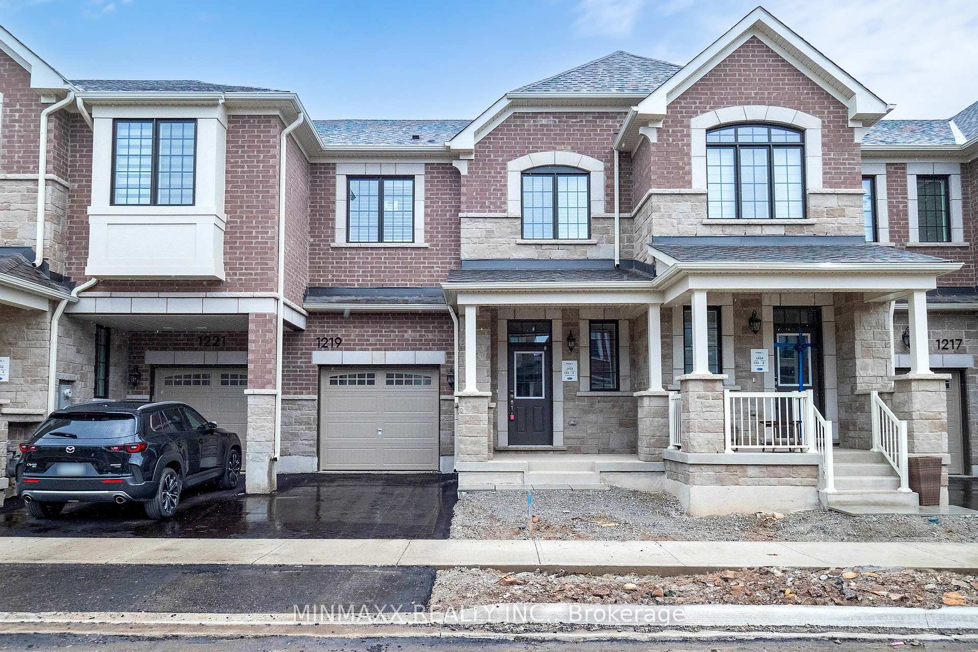 Photo 1 of 1219 Stirling Todd Terrace, Milton, Bowes — HOMEH