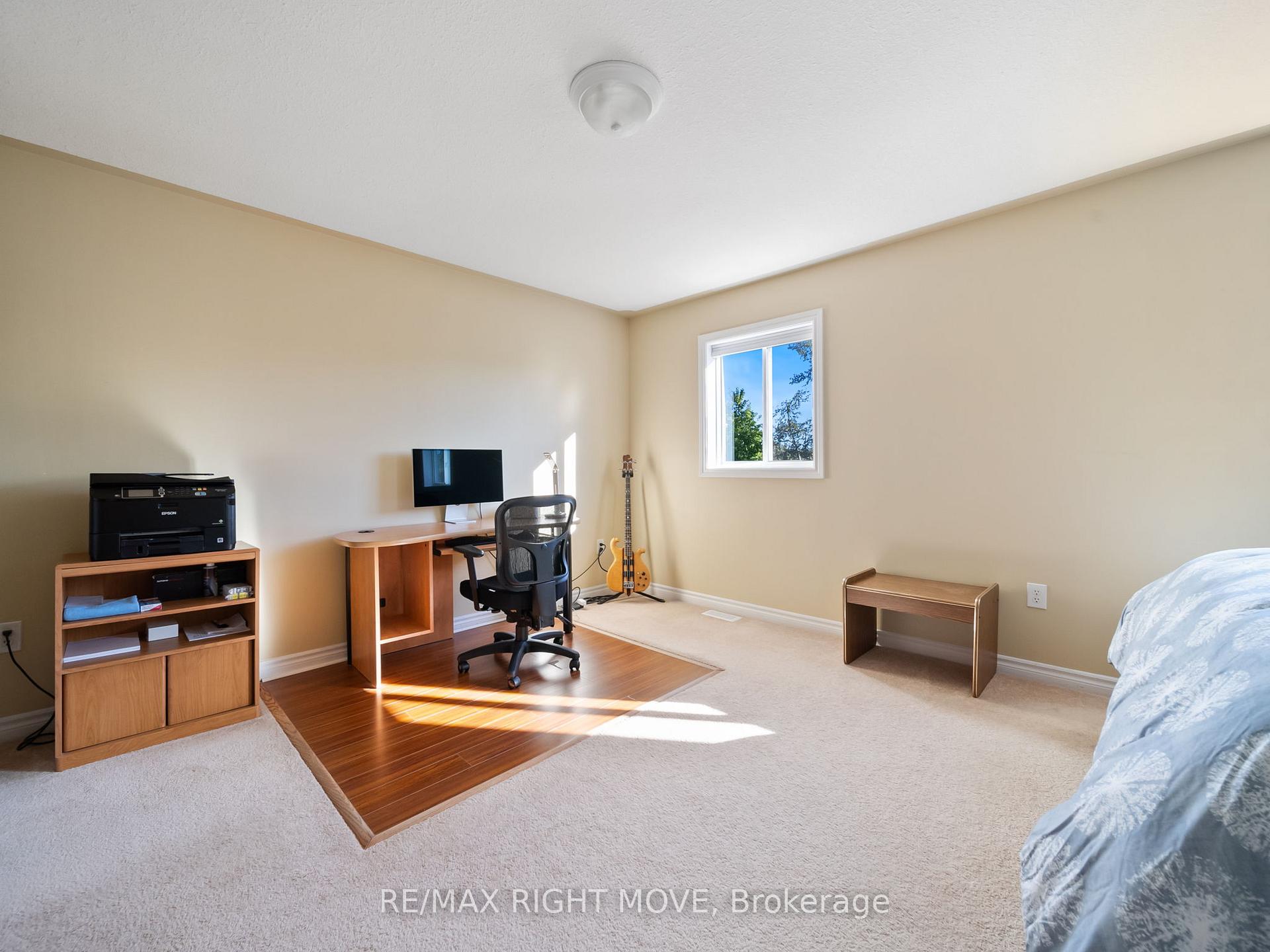 Photo 23 of 20 Michelle Drive, Orillia — HOMEH