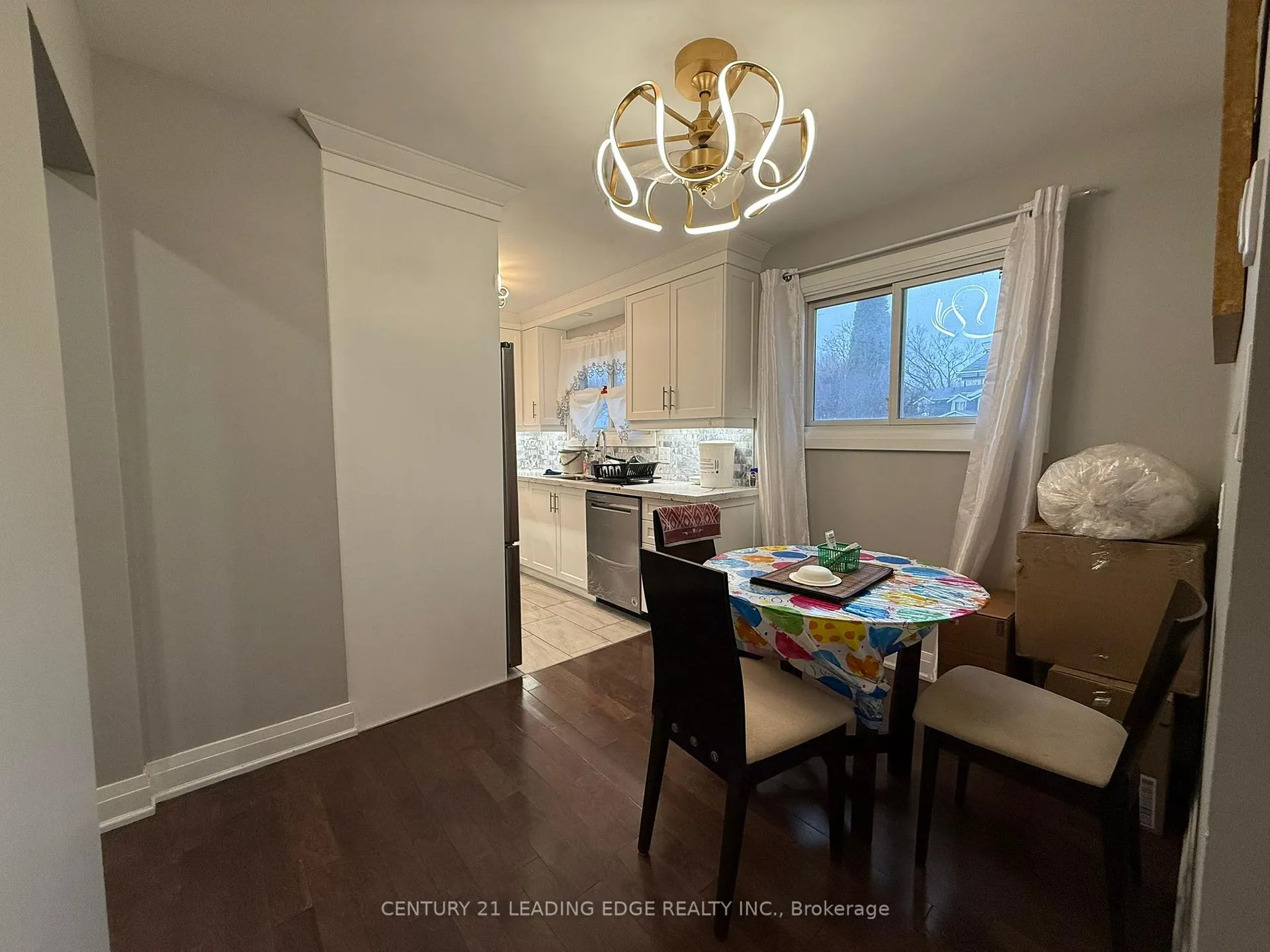 Photo 4 of Unit Upper, 714 Greenoch Court, Oshawa, McLaughlin — HOMEH