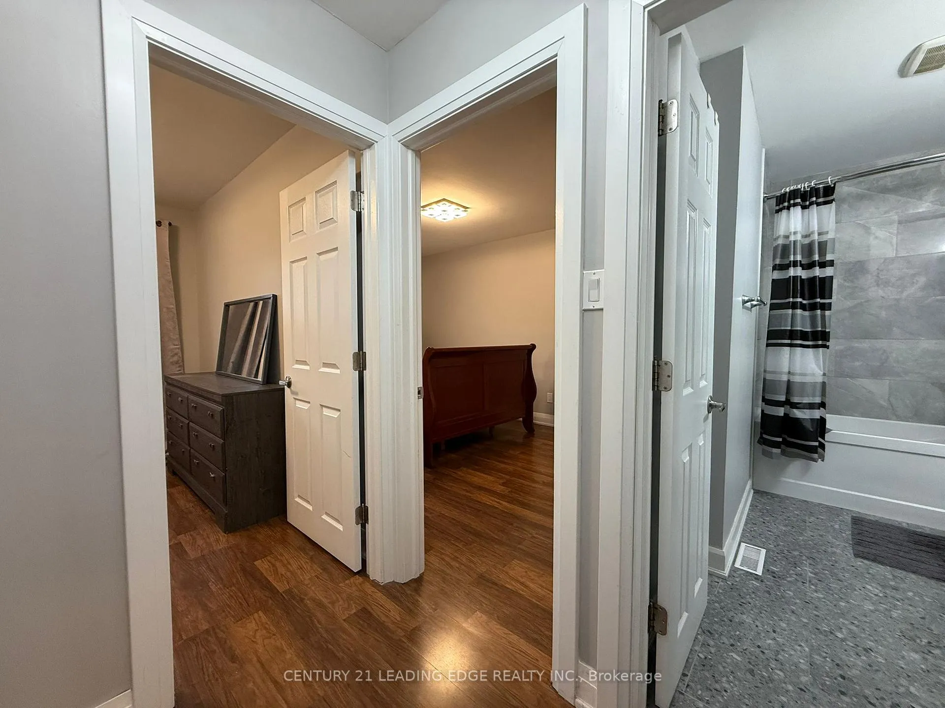Photo 7 of Unit Upper, 714 Greenoch Court, Oshawa, McLaughlin — HOMEH