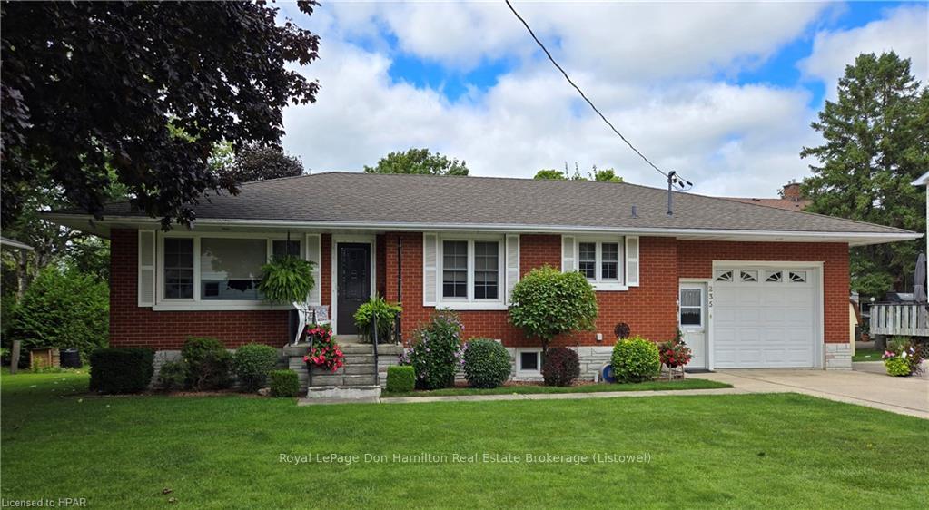 Front of 235 Lillico Avenue S