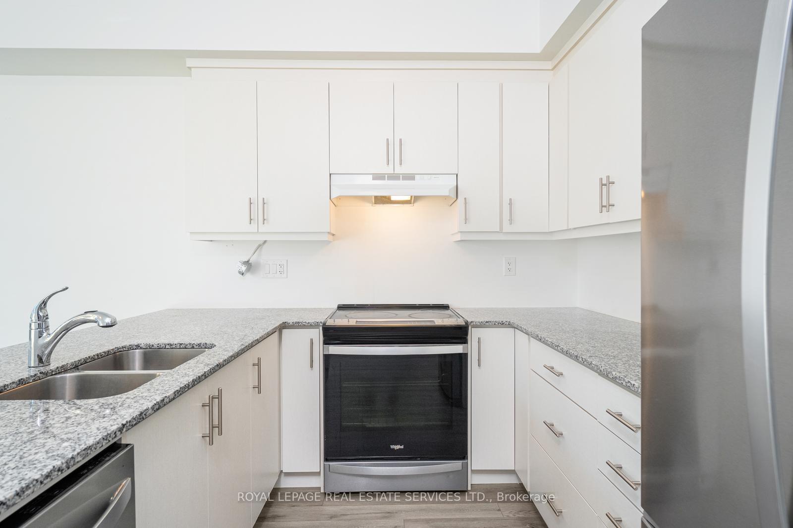 Photo 17 of 801 Conlin Road E, Oshawa, Samac — HOMEH
