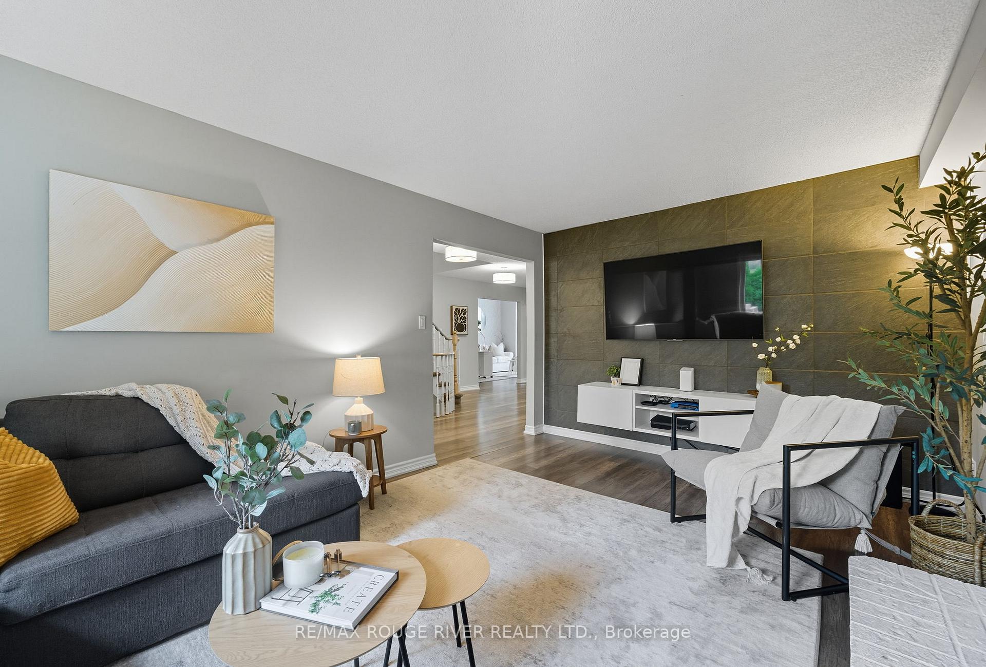 Photo 24 of 980 Sandcliff Drive, Oshawa, Pinecrest — HOMEH