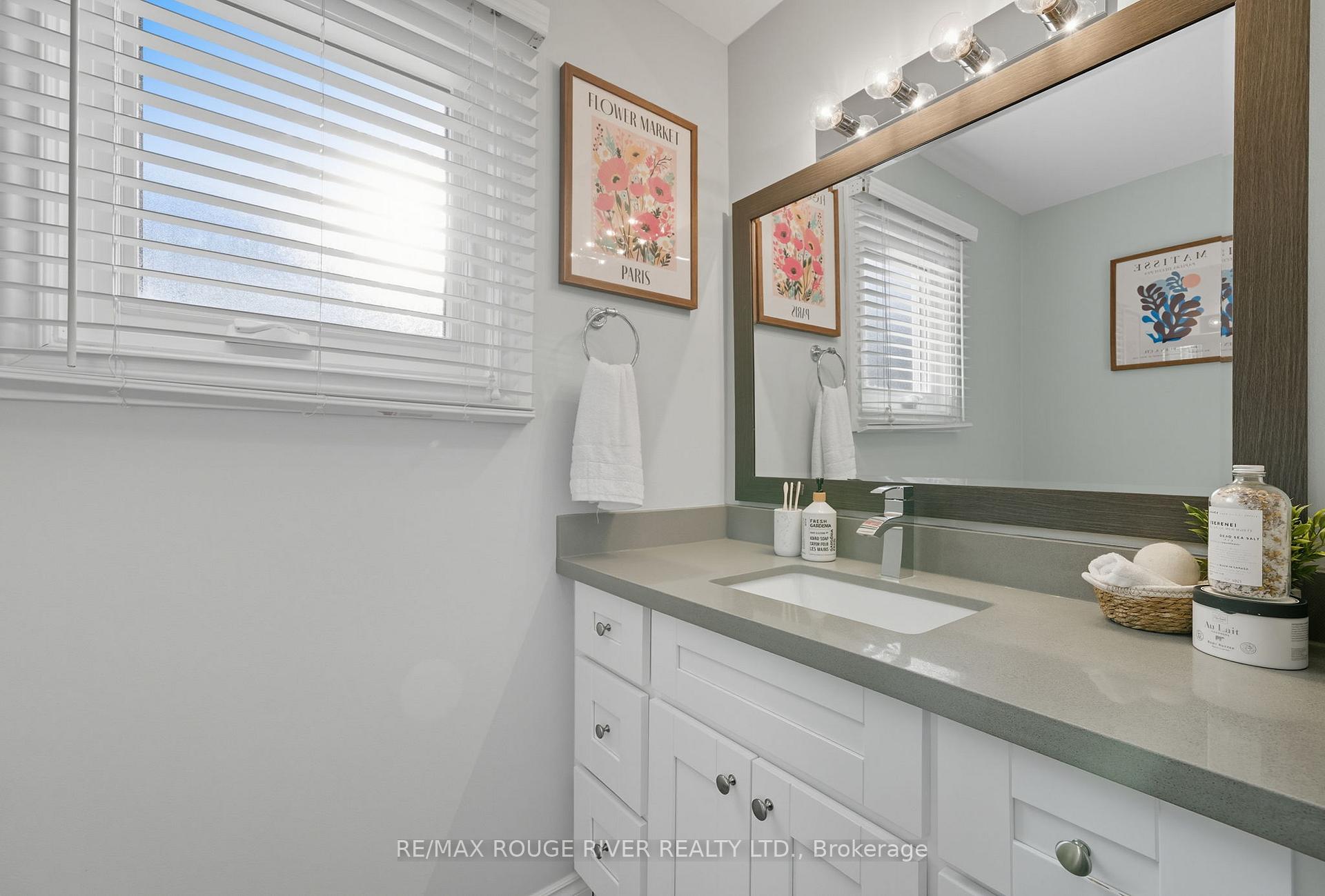 Photo 36 of 980 Sandcliff Drive, Oshawa, Pinecrest — HOMEH