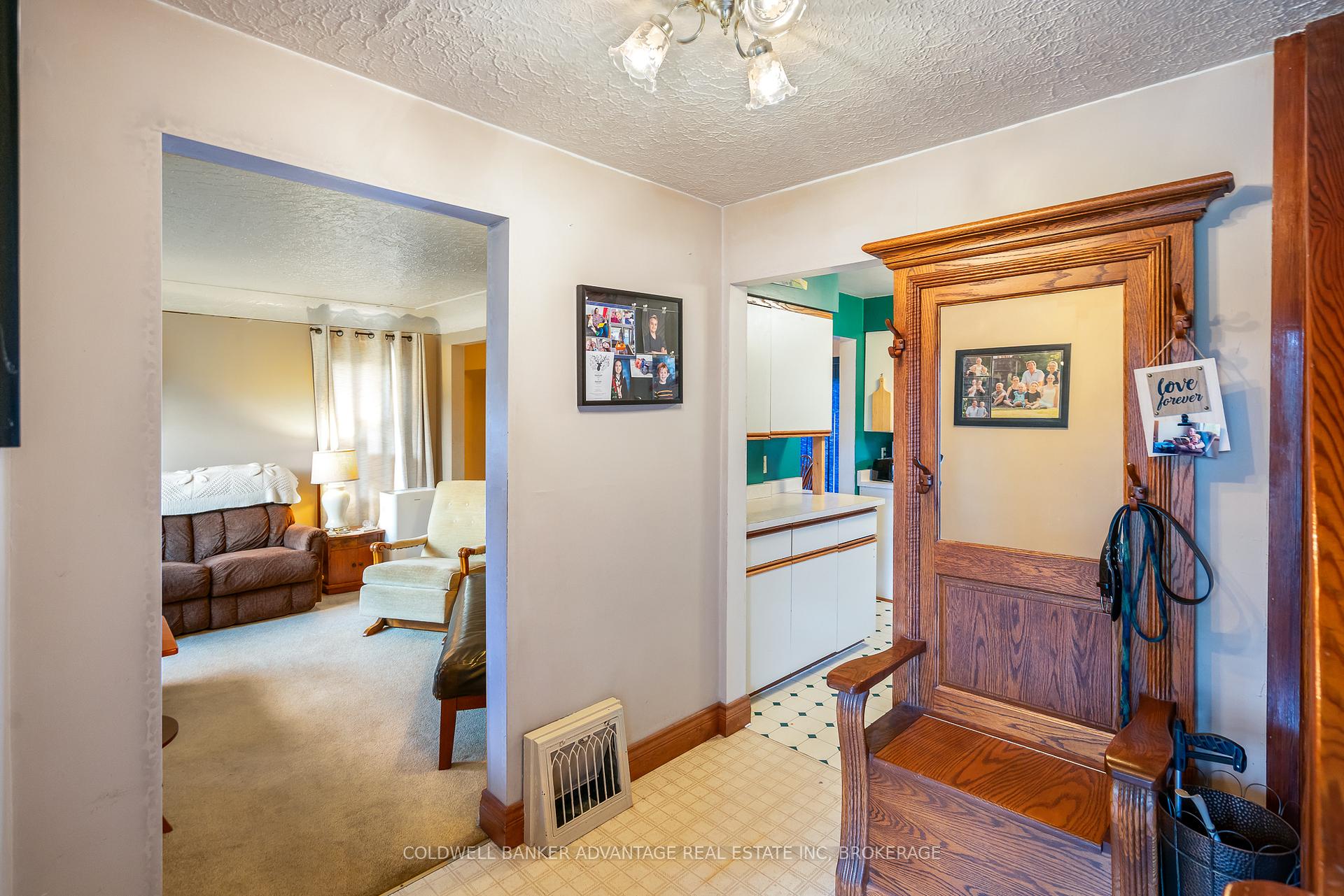 Photo 4 of 406-410 Canboro Road, Pelham, Fenwick — HOMEH